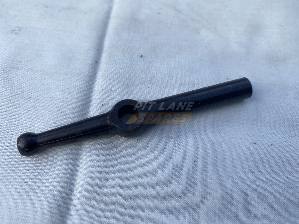 GEAR LEVER